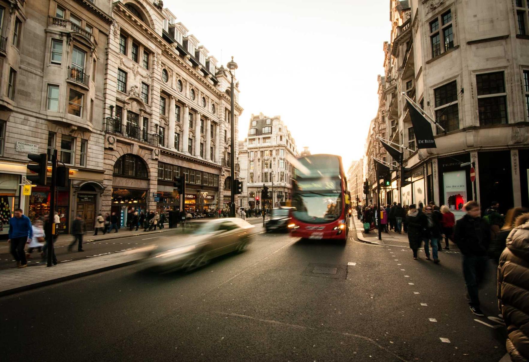 吸烟者的口臭：如何消除口气中的烟味